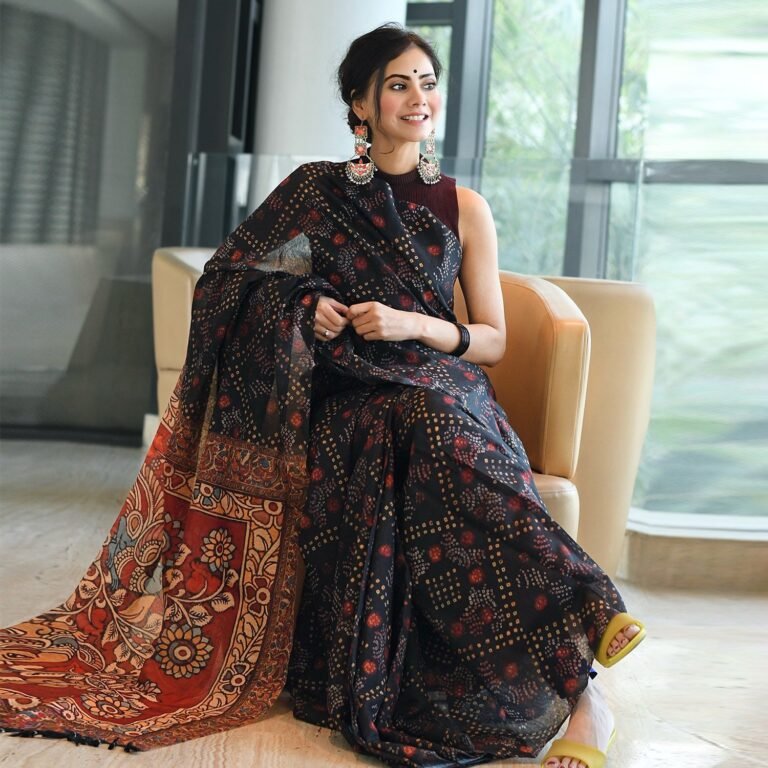 Hand painted Kalamkari Sarees for a Fulfilling Experience