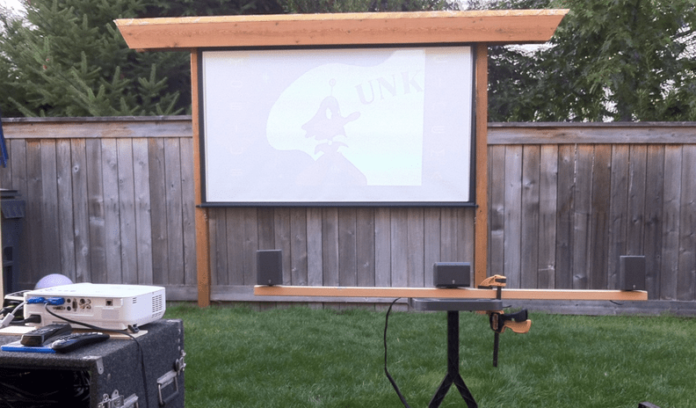 How-To-Use-A-Projector-Outside-During-Daytime