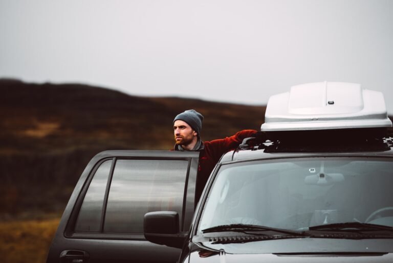 7 Things Not to Do When Traveling with a Roof Rack