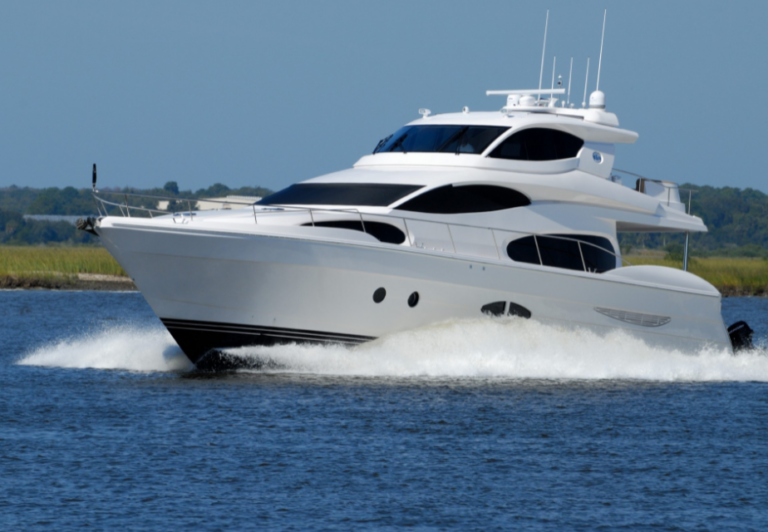 Insider Tips for Finding the Best “Yacht Rental Near Me”