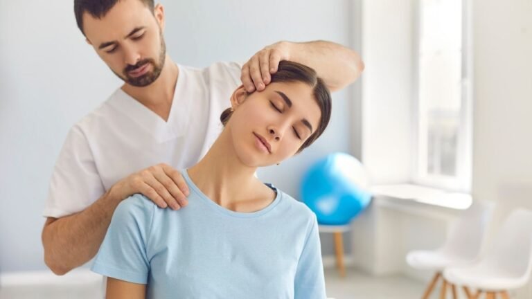 What is physiotherapy and How does it work ? 