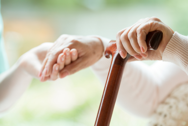 Walking Cane Benefits: 5 Reasons to Use a Walking Cane