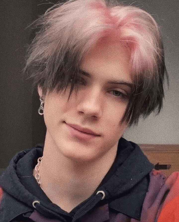 eBoy Haircuts: Give yourself an eBoy Haircut Aesthetic This Summer ...