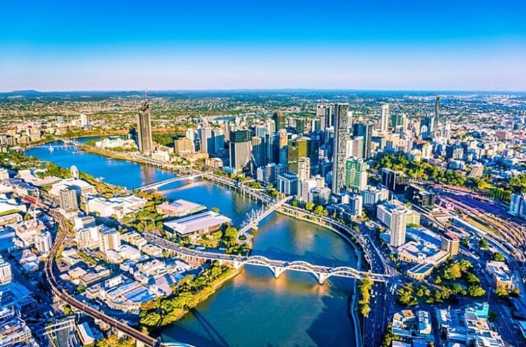 Tips for Working during Your Study in Brisbane