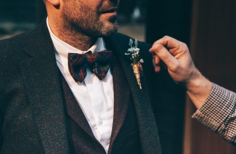 Tips to Choose a Great Wedding Suit