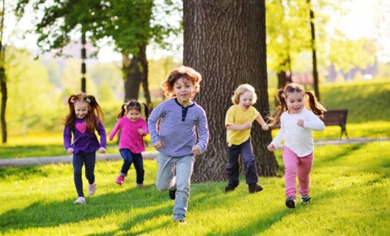 4 Tips to Perform While Going Out for Outdoor Adventuring with Kids: