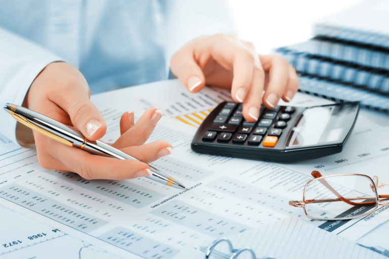 4 Essential Small Business Accounting Tips