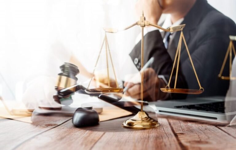 When To Call a Family Lawyer for Help?