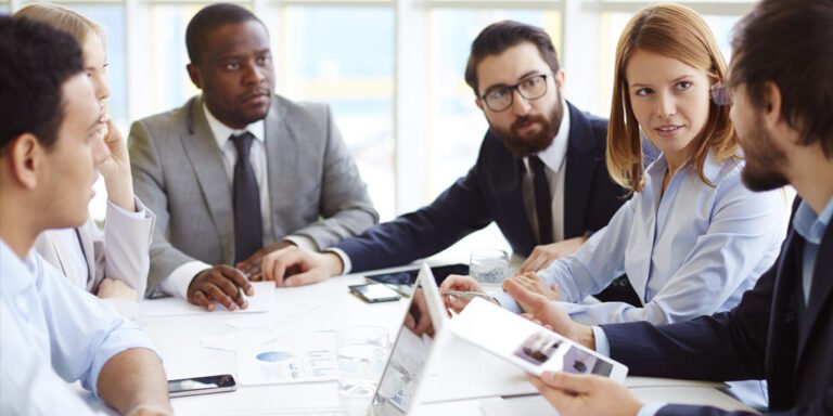 Professional Tips for Pursuing a Career in Business Management