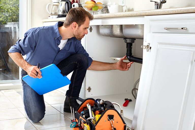 Emergency Plumbers: How They Protect Your Home and Health